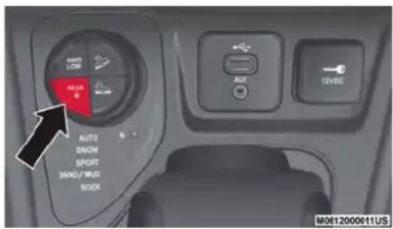 JEEP Cherokee (2020) - Aktivieren der Hinterachssperre - 1