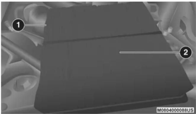 JEEP Grand Cherokee (2020) - Engine Air Cleaner Filter Removal - 3