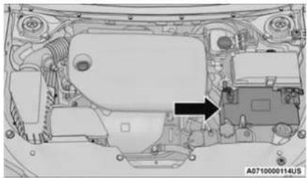 JEEP Cherokee (2021) - PREPARATIONS FOR JUMP START - 1
