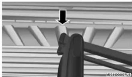 RAM 1500 Classic (2020) - Divider Position - 2