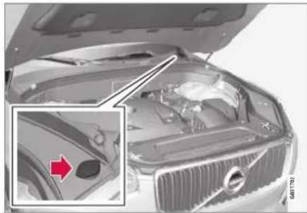 VOLVO S60 (2021) - Filling washer fluid - 1