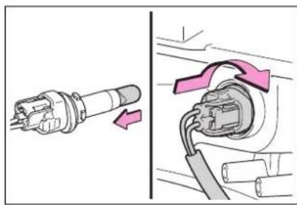 TOYOTA Highlander Hybrid (2021) - Replacing light bulbs - 6