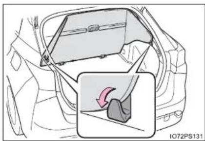 TOYOTA Prius (2021) - Taking out the emergency tire puncture repair kit - 2