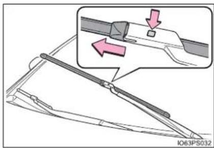 TOYOTA Prius (2021) - ■Windshield wiper blade removal and installation - 1