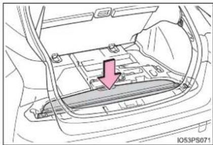 TOYOTA Prius (2021) - ■ Stowing the luggage cover (except vehicles with full-size spare tire) - 2