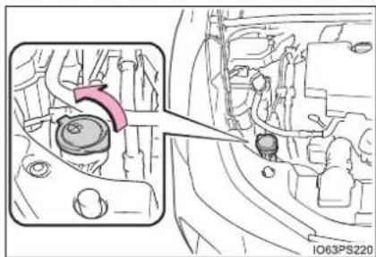TOYOTA Prius (2021) - Washer fluid - 1