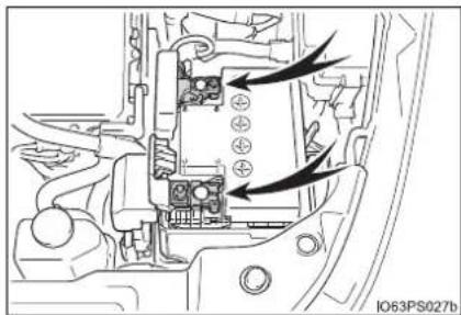 TOYOTA Prius (2021) - ■12-volt battery exterior - 1