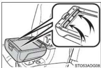 TOYOTA Sequoia (2021) - Rear console box (if equipped) - 7