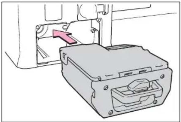 TOYOTA Sienna Hybrid (2021) - ■When using the vacuum cleaner - 6
