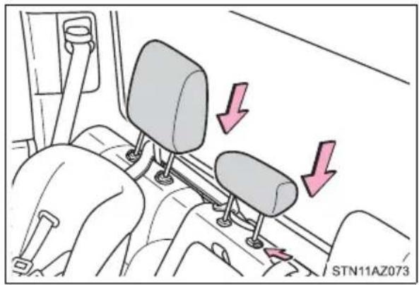 TOYOTA Tundra (2021) - ■Right rear seat or center rear seat - 6
