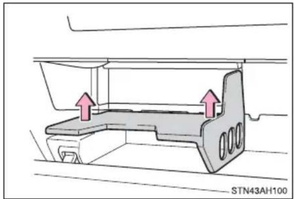 TOYOTA Tundra (2021) - Removal method - 2