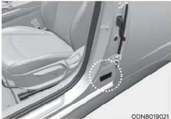 HYUNDAI Sonata (2021) - VEHICLE CERTIFICATION LABEL - 1
