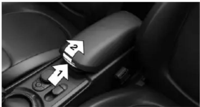 MINI Clubman (2021) - Opening - 1