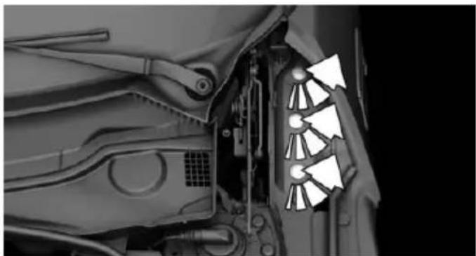 MINI Cooper SE Electric (2020) - Side turn signal, bulb replacement - 2
