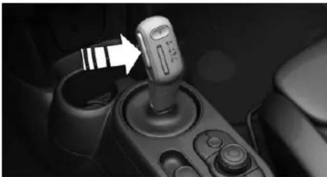 MINI Cooper SE Electric (2020) - Engage D, N, R - 1