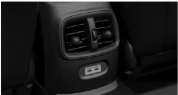 MINI Countryman (2020) - In the rear center console - 1
