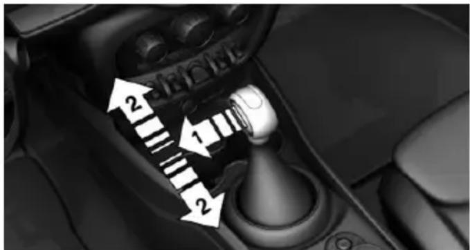 MINI Countryman (2020) - Activating manual mode - 1