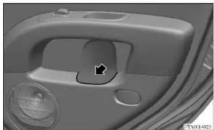 MITSUBISHI L200 (2011) - For the rear seat (Double cab) - 1