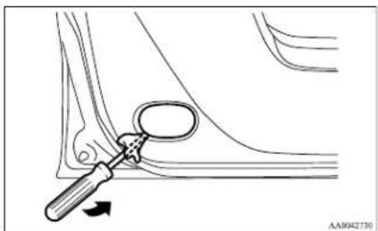 MITSUBISHI L200 (2011) - Door courtesy lamps\* - 1