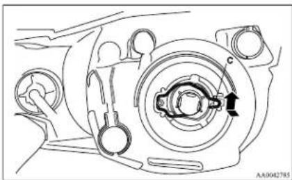 MITSUBISHI L200 (2011) - Maintenance - 4