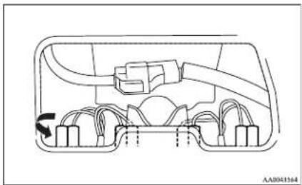 MITSUBISHI L200 (2011) - Maintenance - 3