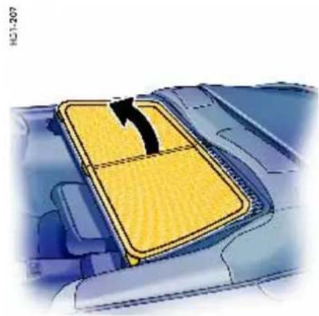 PORSCHE 911 Turbo (2008) - Installing the windstop - 4