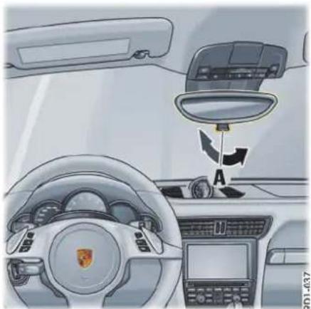 PORSCHE 911 Carrera (2013) - 作为停车辅助功能向下转动后视镜玻璃 - 1