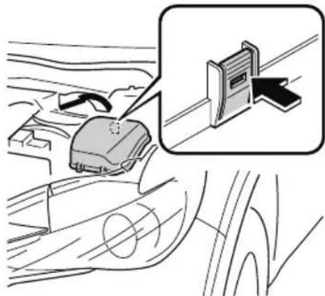 MAZDA 3 Hatchback (2021) - Replacing the fuses under the hood - 1