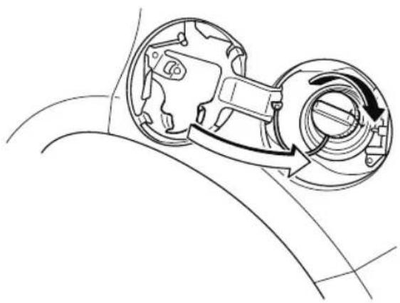 MAZDA CX-3 (2020) - ▼ Refueling - 3