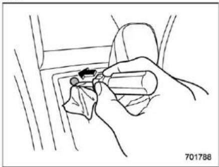 SUBARU Impreza (2021) - ▼ Shift lock release - 1