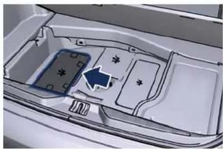 Maserati Quattroporte (2014) - Werkzeugbehälter - 1