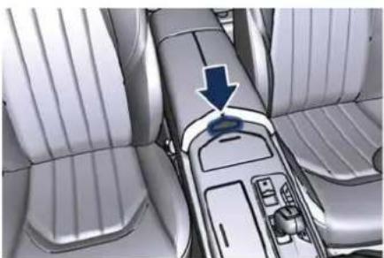Maserati Quattroporte (2014) - VordereGetränkehalter - 2