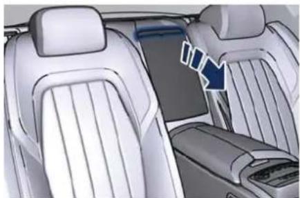 Maserati Quattroporte (2014) - Zubehörkomponentendes verstellbarenStaufachs - 1