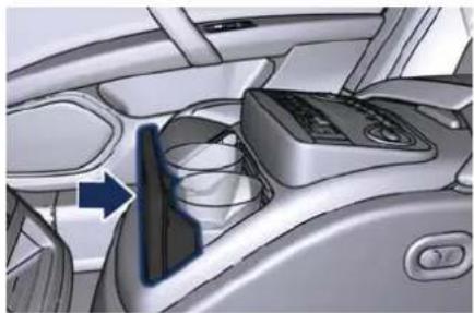 Maserati Quattroporte (2014) - ErläuterungderFahrzeugfunktionen - 4