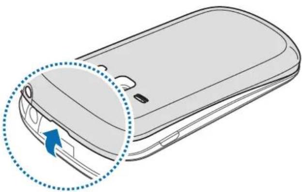 SAMSUNG Galaxy Fame Duos - Installing the SIM or USIM card and battery - 2