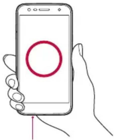 LG X Power 3 - Probeer NIET om de klep aan de achterzijde te verwijderen. - 2