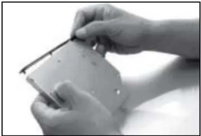 SILVERSTONE TS06 - Optical drive installation instruction: - 1