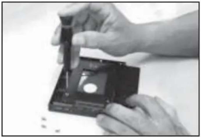 SILVERSTONE TS06 - Installation procedure for Toshiba notebook: - 1