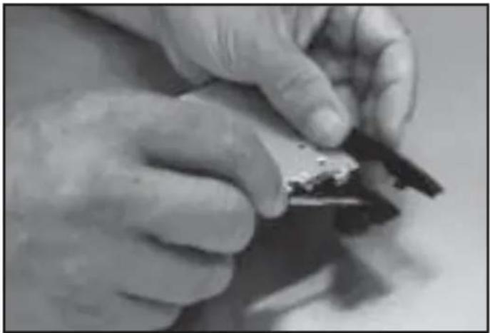SILVERSTONE TS06 - Installation procedure for Toshiba notebook: - 1