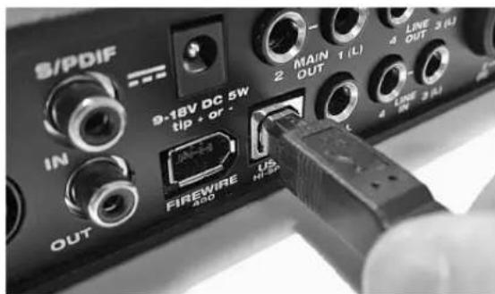 MOTU Audio Express - If you are connecting via high-speed USB 2.0 - 2