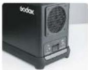 GODOX AD1200Pro - Loading and Unloading the Battery Pack - 2