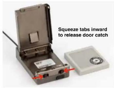 Lectrosonics SSM - Battery Installation - 1