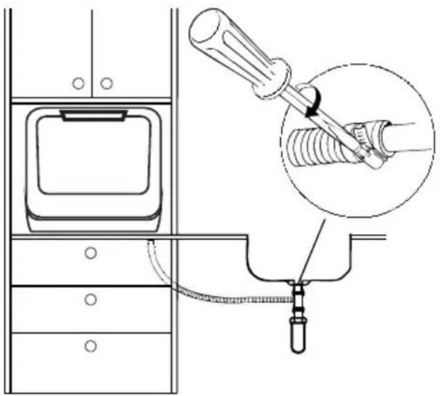 MEDION MD 37004 - Conectar la manguera con el sifón en el fregadero - 2