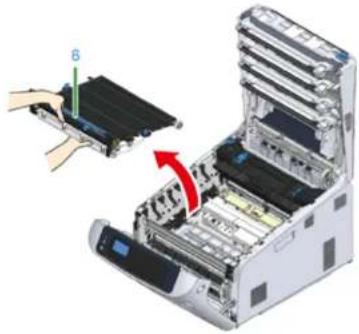 OKI C824n - ! - 4