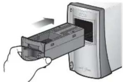 NIKON Super Coolscan 5000 - Insert the adapter - 2