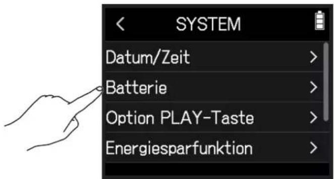 SYSTEM Datum/Zeit > Batterie > Option PLAY-Taste > Energiesparfunktion >