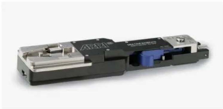 ARRI ALEXA SXT Plus - Wedge Adapter WA-1 and Quick-Release Plate QR-HD-1 - 1