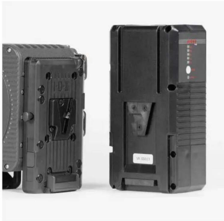 ARRI ALEXA SXT Plus - To release a V-Lock battery: - 1