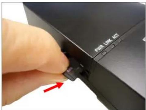 ACTi Q22-K1 - How to Insert the Memory Card - 2