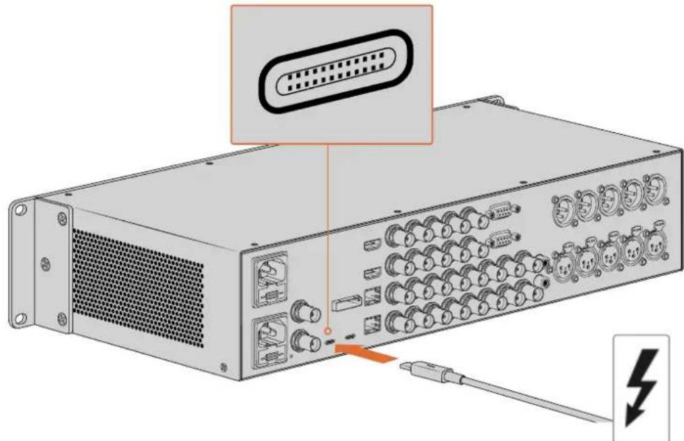 Blackmagic Design UltraStudio 3G - Connecting via Thunderbolt - 1